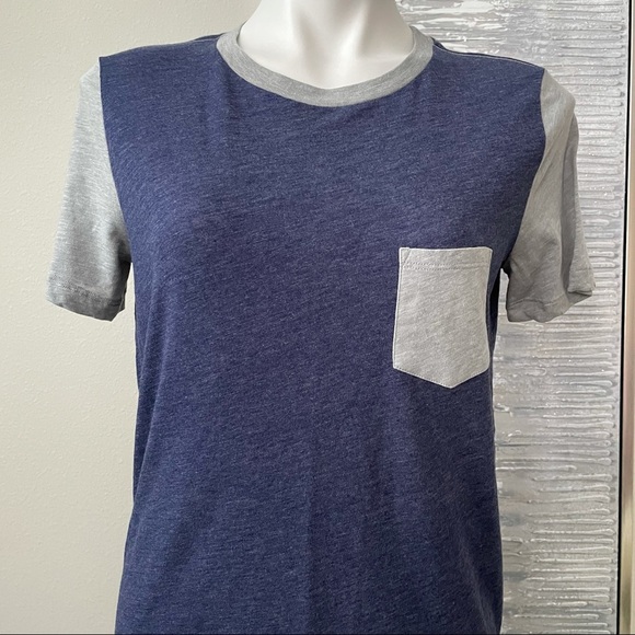 PINK Victoria’s Secret Pocket Tee Size S Women - Picture 3 of 10